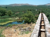 ΥΠΟΓΡΑΦΗ ΣΥΜΒΑΣΗΣ ΓΙΑ ΤΟ ΕΡΓΟ: «ΑΠΟΚΑΤΑΣΤΑΣΗ ΠΑΡΑΔΟΣΙΑΚΟΥ ΝΕΡΟΜΥΛΟΥ ΚΑΙ ΔΗΜΙΟΥΡΓΙΑ ΥΠΟΣΤΗΡΙΚΤΙΚΩΝ ΥΠΟΔΟΜΩΝ ΣΤΟ INI»